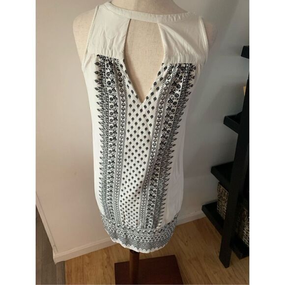 Old navy white summer dress size xs - Picture 2 of 5